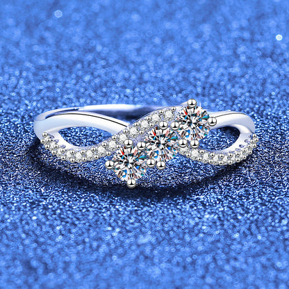 [Garvey]INTERTWINING LOVE MOISSANITE RING