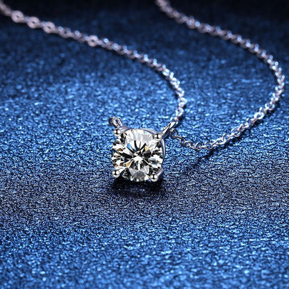 [Garvey]CLASSIC FOUR-PRONG SOLITAIRE MOISSANITE NECKLACE