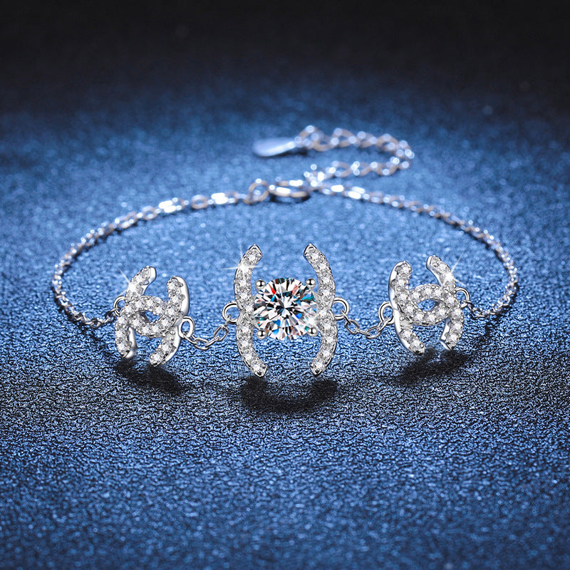 [Garvey]CLASSIC INTERLOCKING MOISSANITE BRACELET
