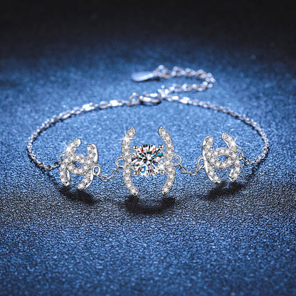 [Garvey]CLASSIC INTERLOCKING MOISSANITE BRACELET