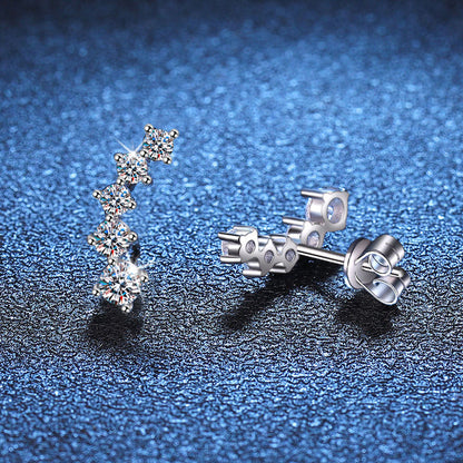 [Garvey]SPARKLING SMILE ARC MOISSANITE STUD EARRINGS