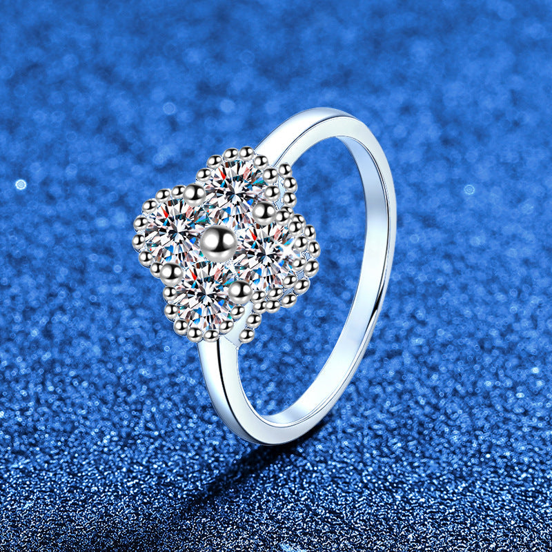 [Garvey]ELEGANT FOUR-LEAF CLOVER MOISSANITE RING