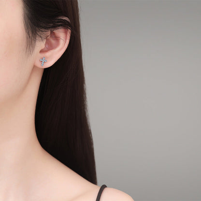 [Garvey]SPARKLING CROSS MOISSANITE STUD EARRINGS