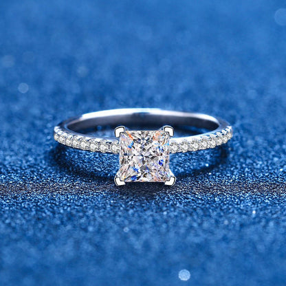 [Garvey]ELEGANT PRINCESS CUT MOISSANITE ENGAGEMENT RING