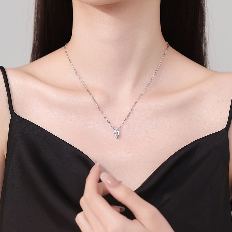 [Garvey]SOPHISTICATED MARQUISE-CUT MOISSANITE PENDANT NECKLACE