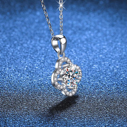 [Garvey]CLASSIC CLOVER MOISSANITE PENDANT NECKLACE