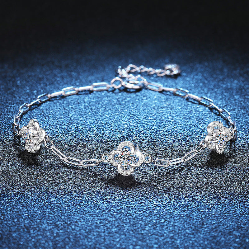 [Garvey]TRIPLE-CLOVER MOISSANITE BRACELET
