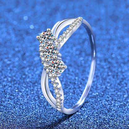 [Garvey]INTERTWINING LOVE MOISSANITE RING