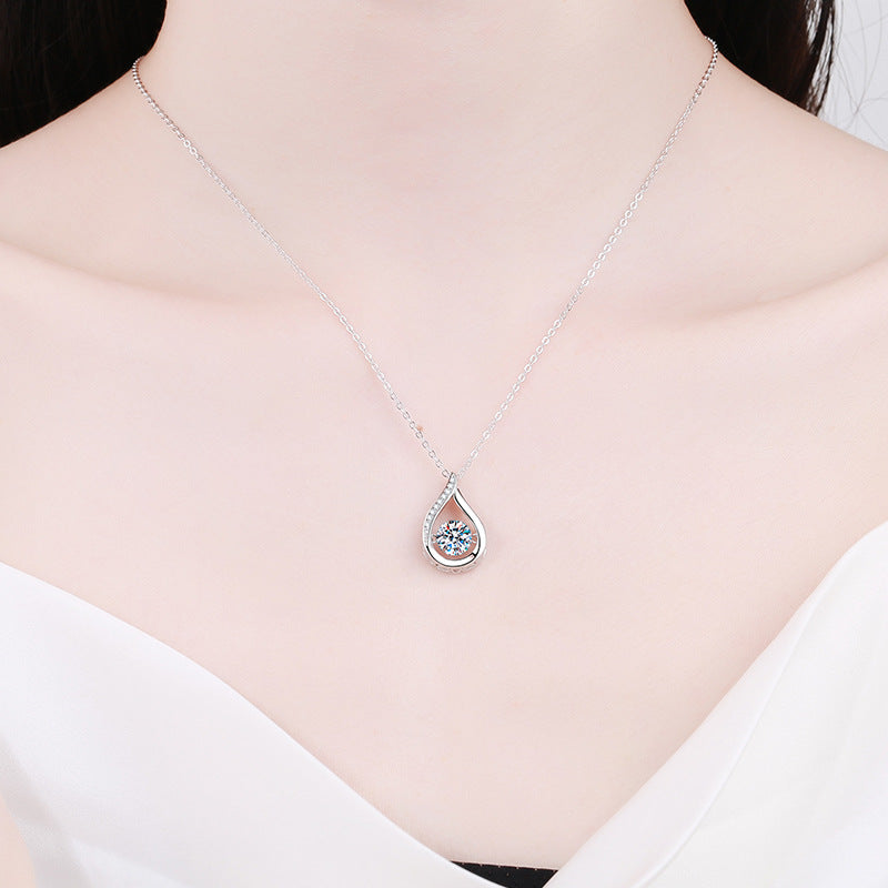 [Garvey]DANCING WATER DROP MOISSANITE NECKLACE