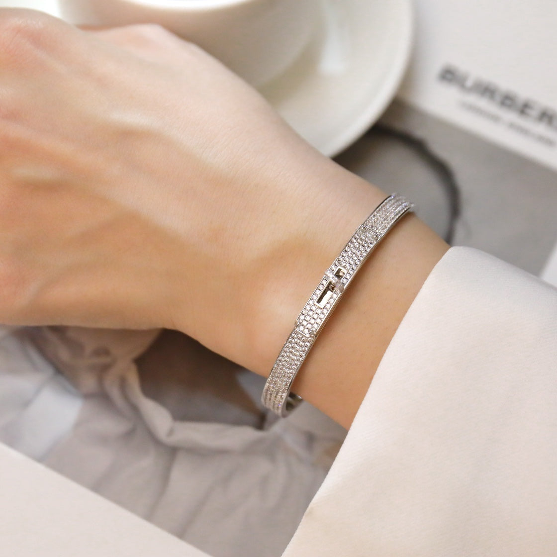[Garvey ]KELLY BRACELET DIAMOND PAVED