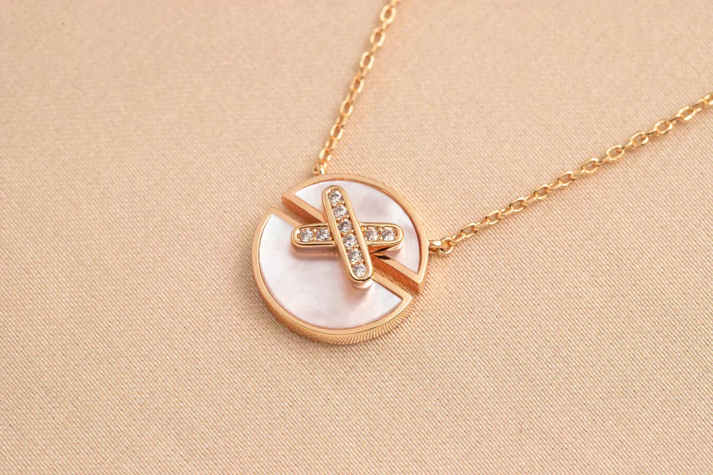[Garvey]JEUX DE ROSE GOLD DIAMOND NECKLACE