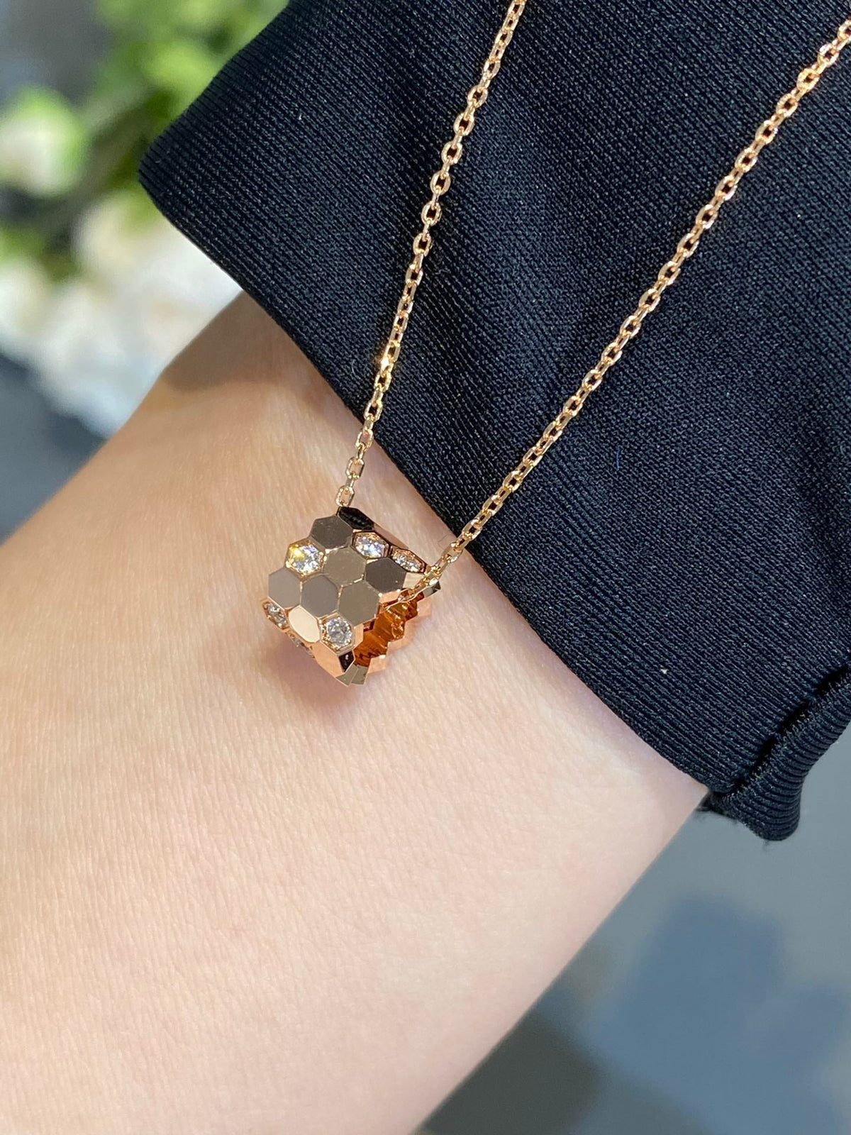 [Garvey ]BEE LOVE DIAMOND NECKLACE