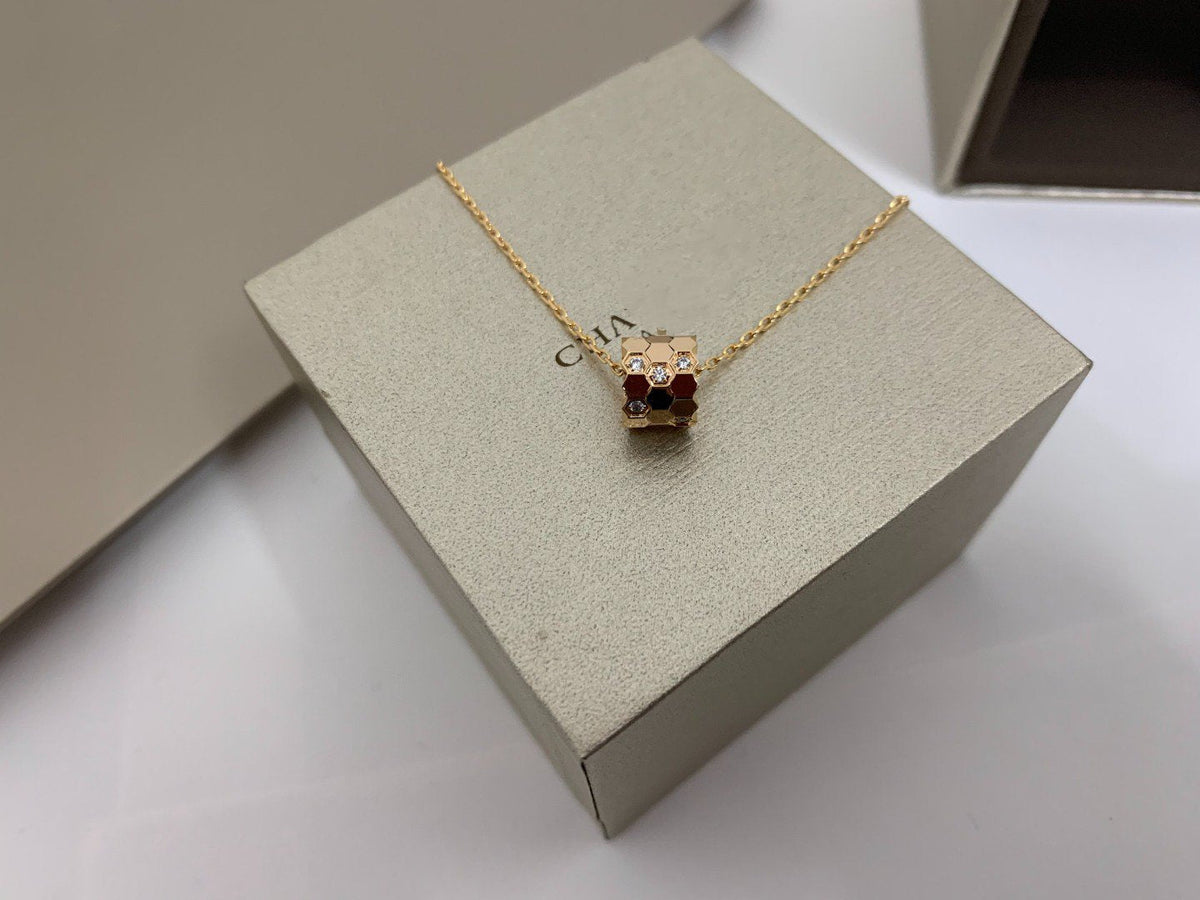 [Garvey ]BEE LOVE DIAMOND NECKLACE