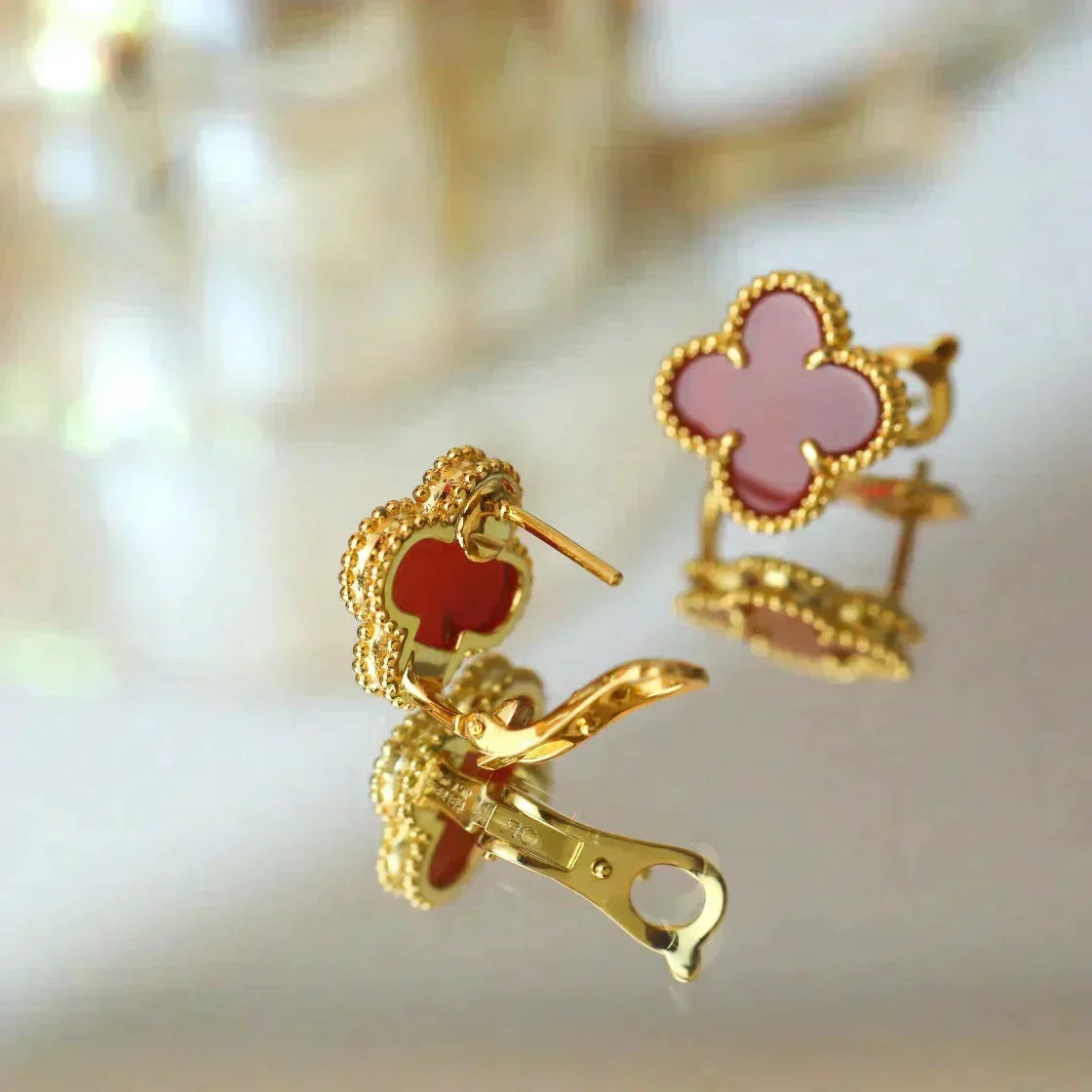 [Garvey ]CLOVER MEDIUM 1 MOTIFS CARNELIAN  EARRINGS