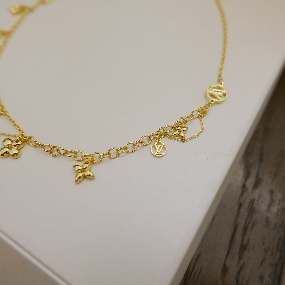 [Garvey ]BLOOMING SUPPLE NECKLACE BRASS