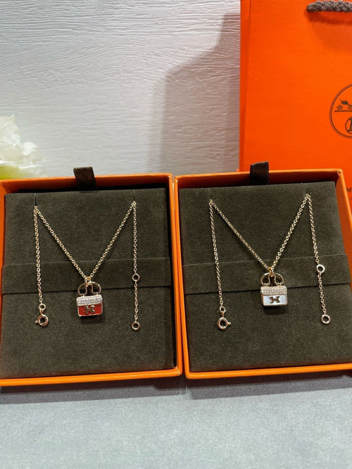 [Garvey]H CIRCE MOISSANITE PENDANT NECKLACE GOLD