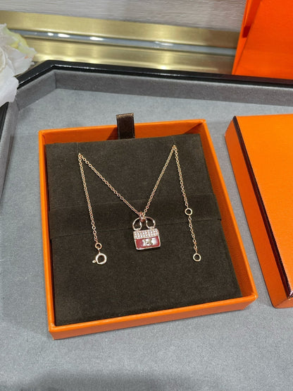 [Garvey ]H CIRCE MOISSANITE PENDANT NECKLACE GOLD