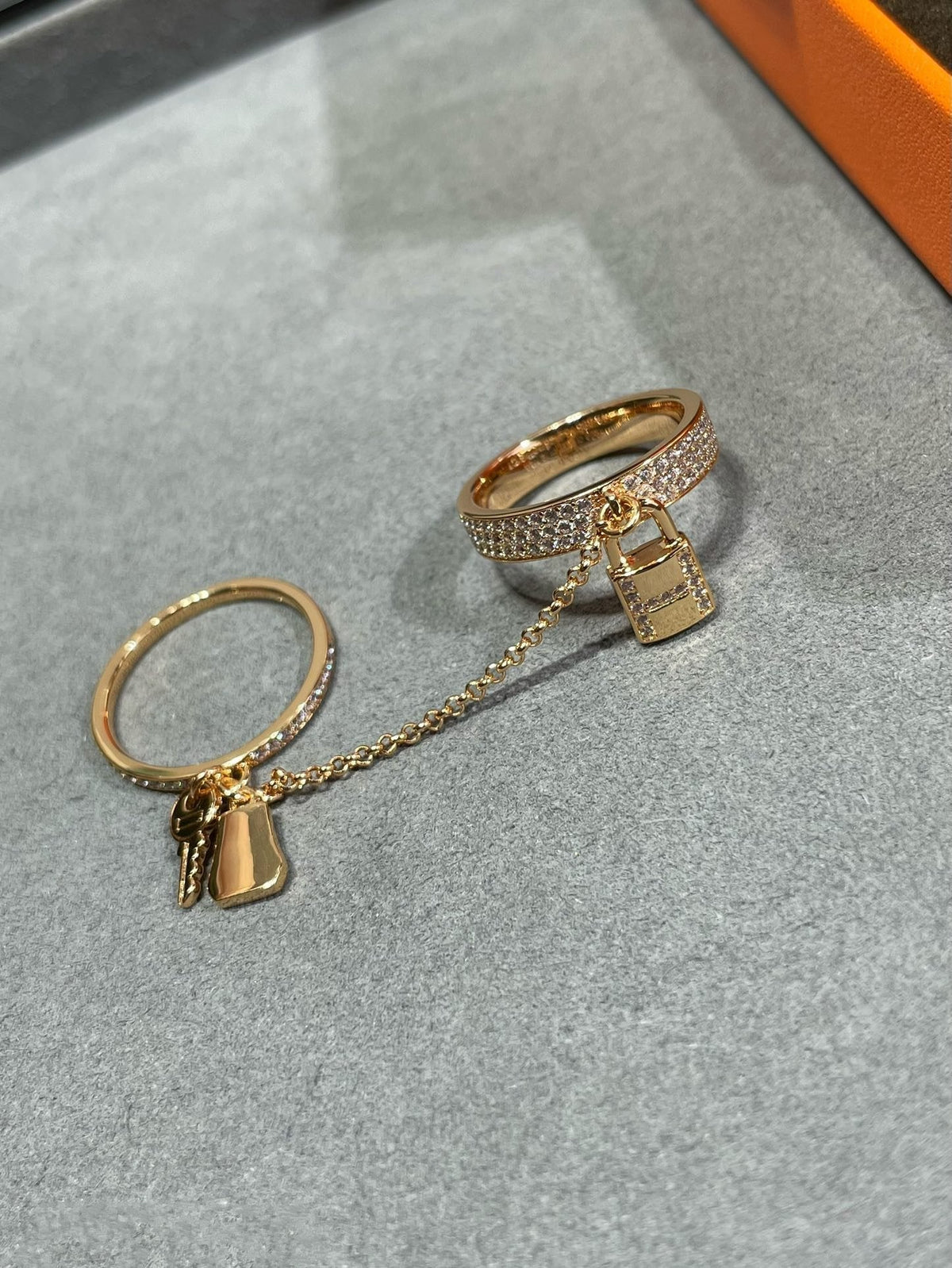 [Garvey ]HM KELLY CLOCHETTE DOUBLE RING IN  WITH DIAMONDS