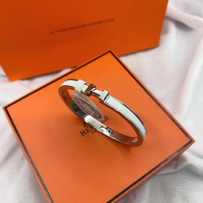 [Garvey ]CLASSIC HM CLIC WHITE 8MM ENAMEL BRACELET