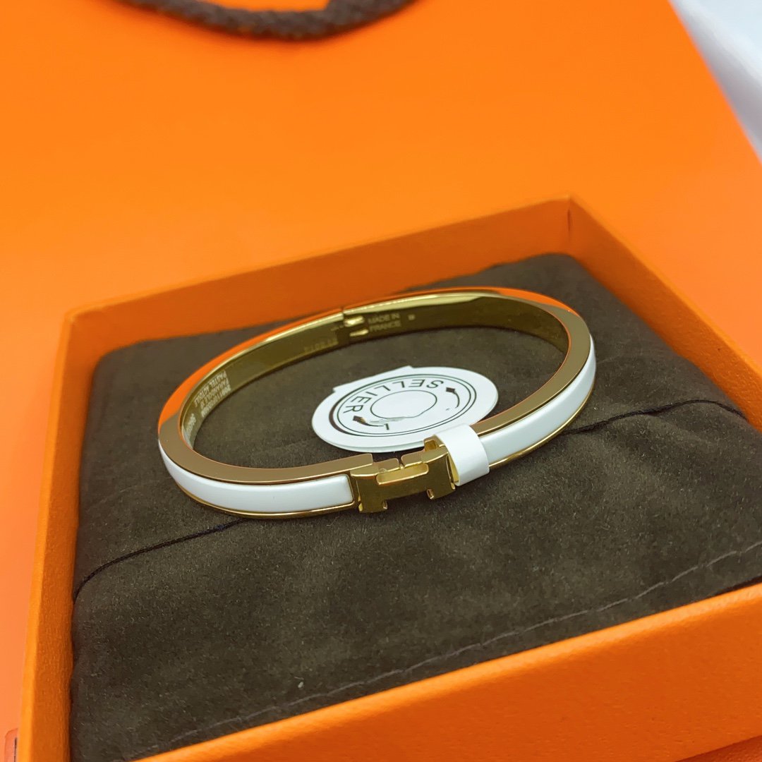 [Garvey ]CLASSIC HM CLIC WHITE 8MM ENAMEL BRACELET