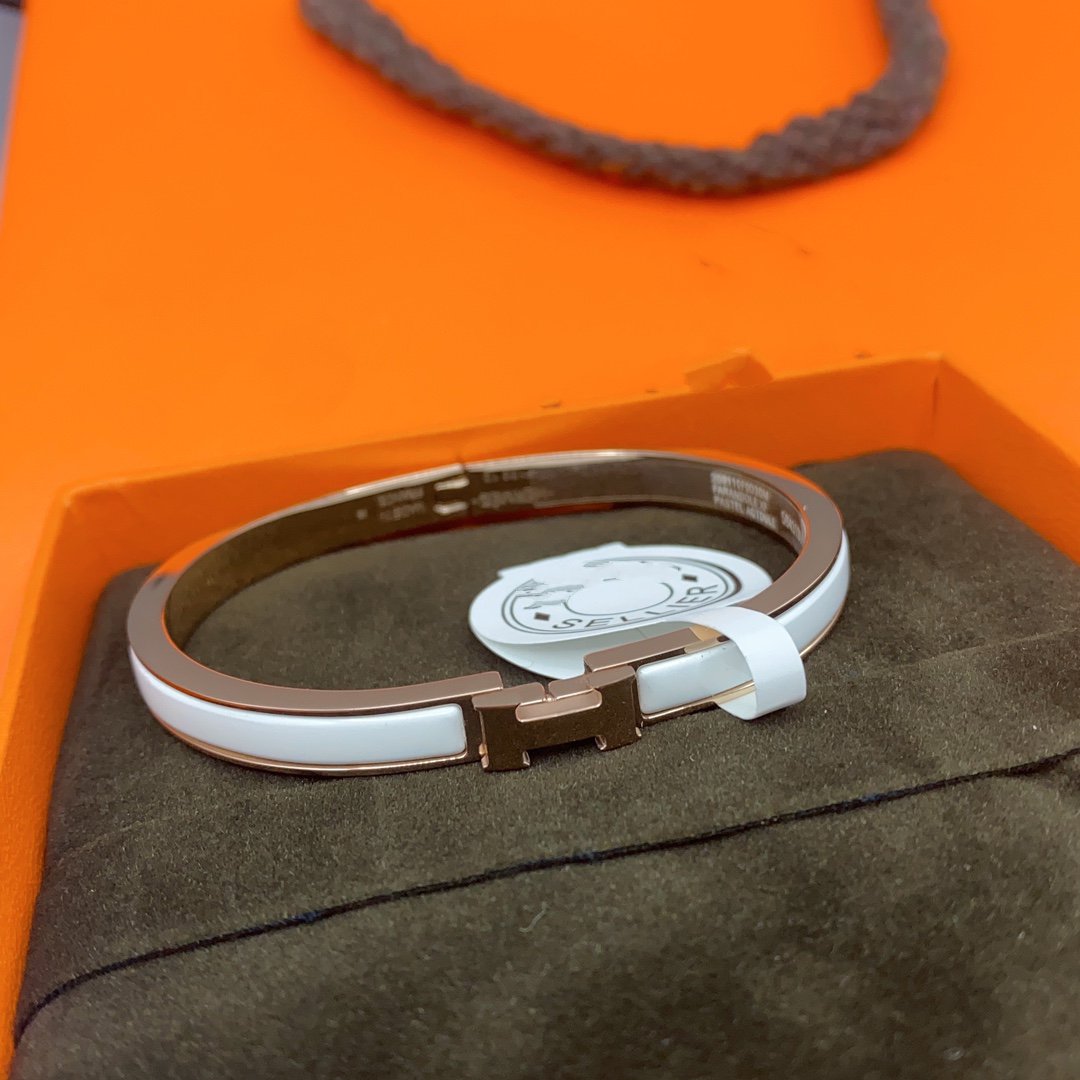 [Garvey ]CLASSIC HM CLIC WHITE 8MM ENAMEL BRACELET
