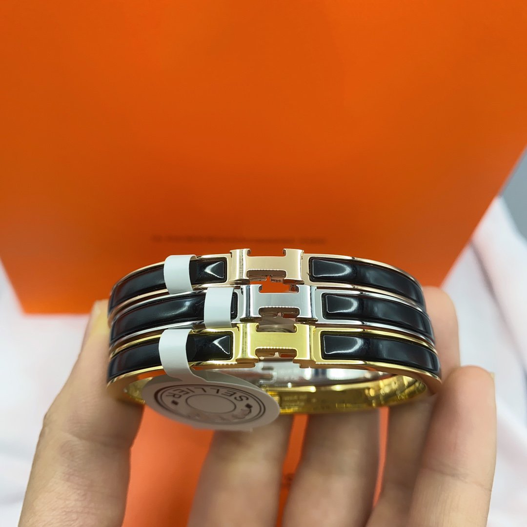 [Garvey ]CLASSIC HM CLIC BLACK 8MM ENAMEL BRACELET