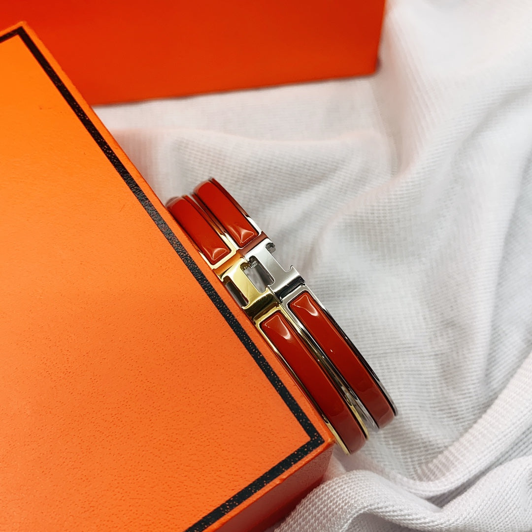 [Garvey ]CLASSIC HM CLIC RED 8MM ENAMEL BRACELET