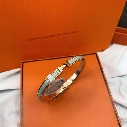 [Garvey ]CLASSIC HM CLIC GREEN 8MM ENAMEL BRACELET