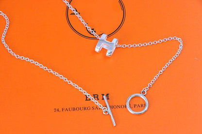 [Garvey ]HM NECKLACE H LETTER OVAL SERIES