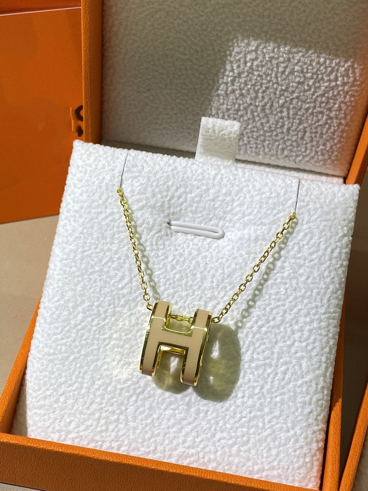 [Garvey ]HM CLIC YELLOW ENAMEL GOLD NECKLACE