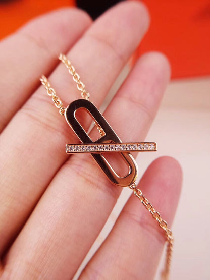 [Garvey ]HM FIRE PIG NOSE NECKLACE TRENDY STREET