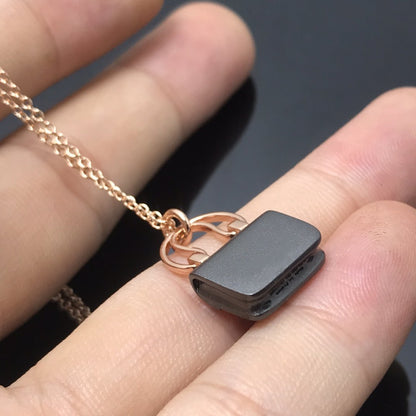 [Garvey ]WOMEN'S HM AMULETTES CONSTANCE PENDANT NECKLACE