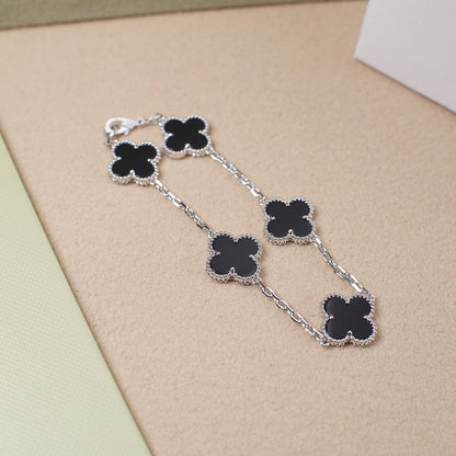 [Garvey ] CLOVER 5 MOTIF ONYXS BRACELET COLLECTION