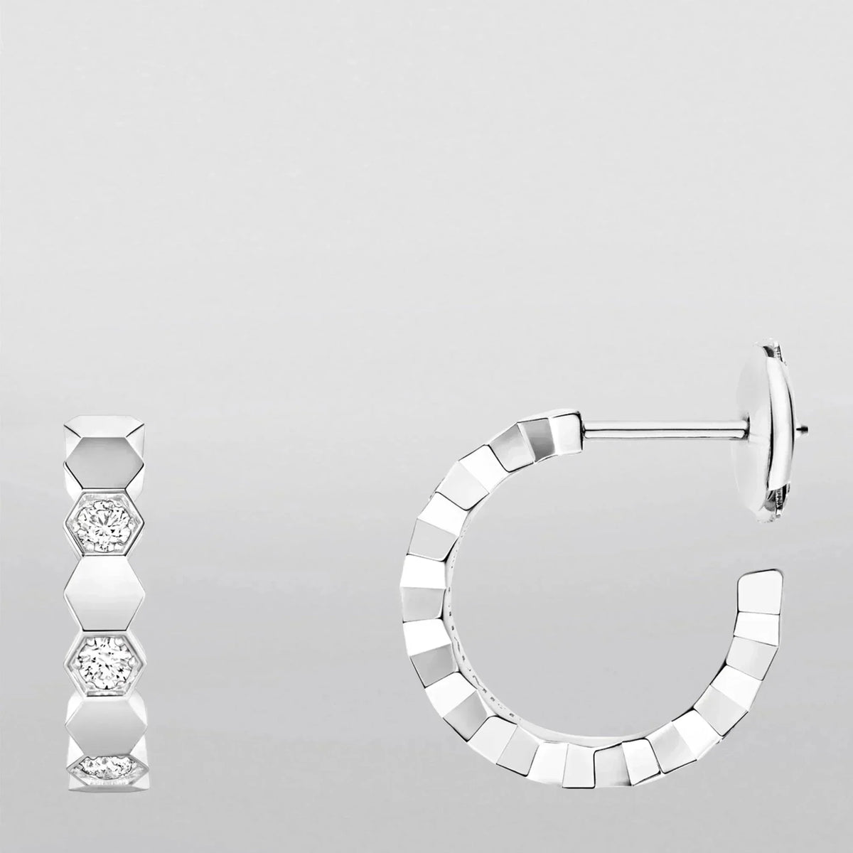 [Garvey ]Hollow Design Four-Leaf Clover Flower Shape Earrings