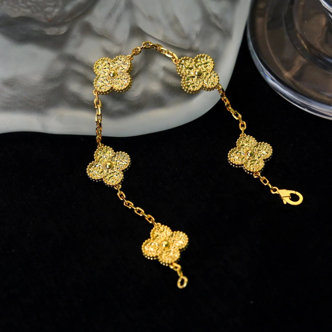 [Garvey]LUCKY CLOVER 5-MOTIF BRACELET - BRONZING