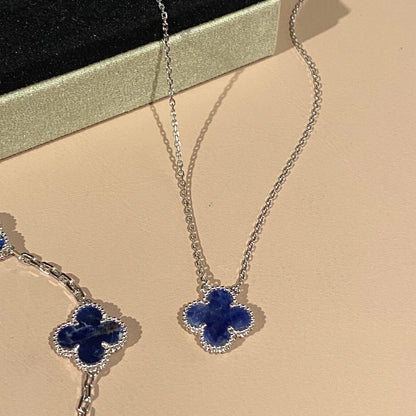 [Garvey ]CLOVER 15MM PIETERSITE NECKLACE SILVER