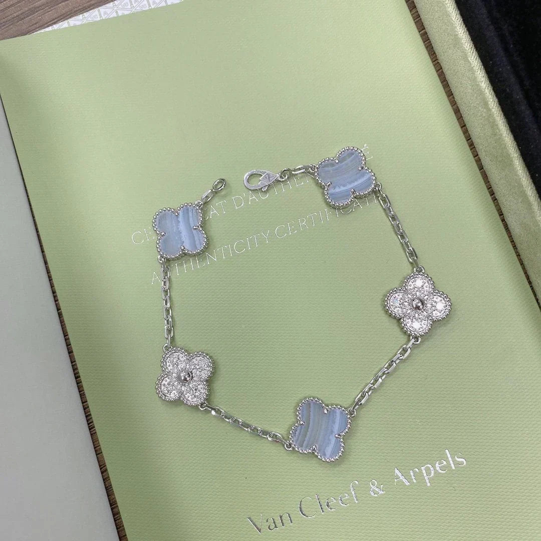 [Garvey ] CLOVER 5 MOTIF PURPLE CHALCEDONY BRACELET COLLECTION