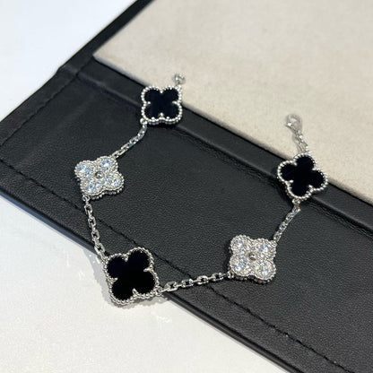 [Garvey ] CLOVER 5 MOTIF ONYXS BRACELET COLLECTION
