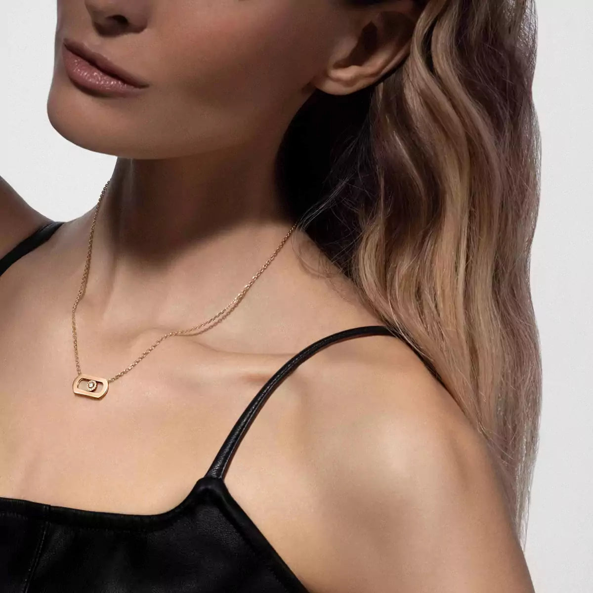 [Garvey]LARGE MOVE PENDANT SINGLE DIAMOND NECKLACE