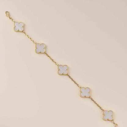 [Garvey ]CLOVER WHITE PEARL MOP 5 MOTIF BRACELET COLLECTION