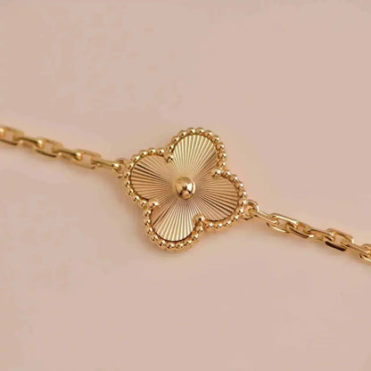 [Garvey ] CLOVER 5 MOTIF LASER BRACELET COLLECTION