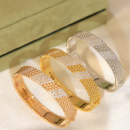 [Garvey]  FIVE-ROW DIAMOND BRACELET