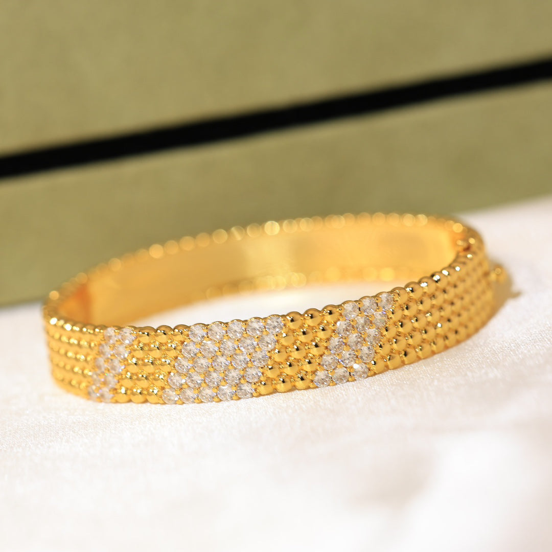 [Garvey]  FIVE-ROW DIAMOND BRACELET