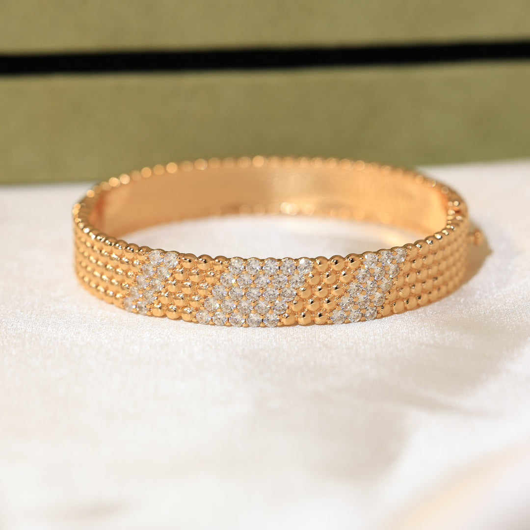 [Garvey]  FIVE-ROW DIAMOND BRACELET