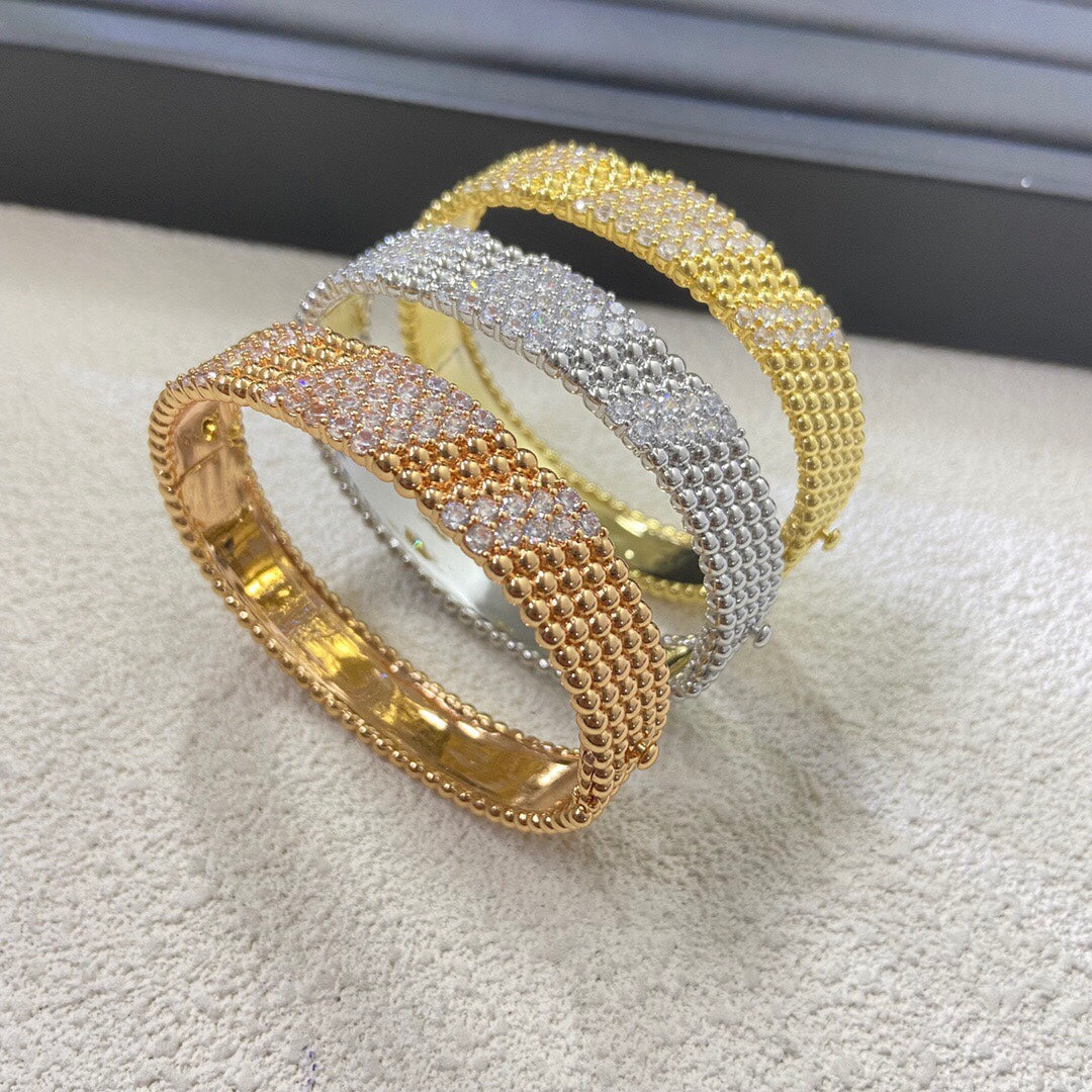 [Garvey]  FIVE-ROW DIAMOND BRACELET