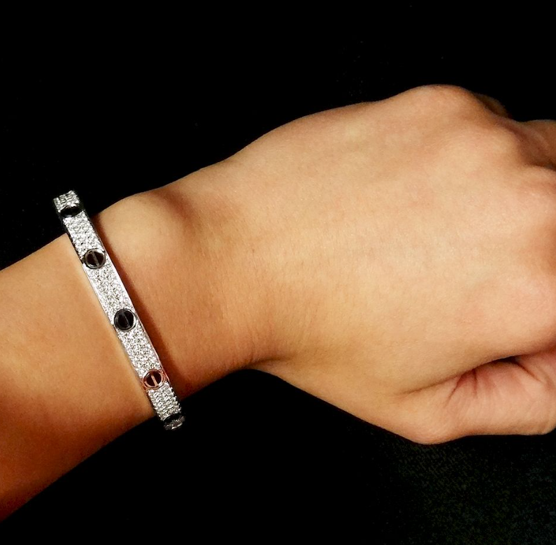 [Garvey ]LOVE BRACELET 6.1MM DIAMOND-PAVED CERAMIC