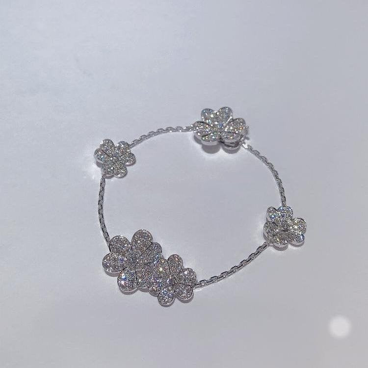 [Garvey ]FRIVOLE SILVER 5 FLOWERS BRACELET