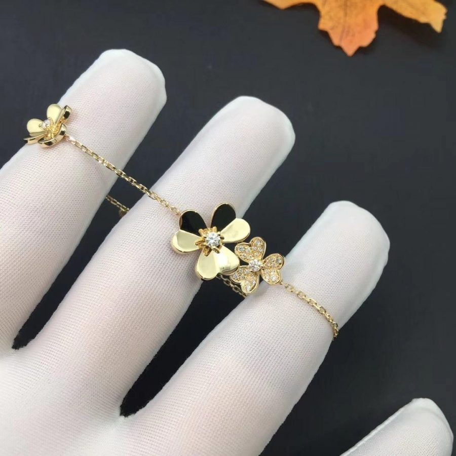 [Garvey ]FRIVOLE GOLD 5 FLOWERS BRACELET