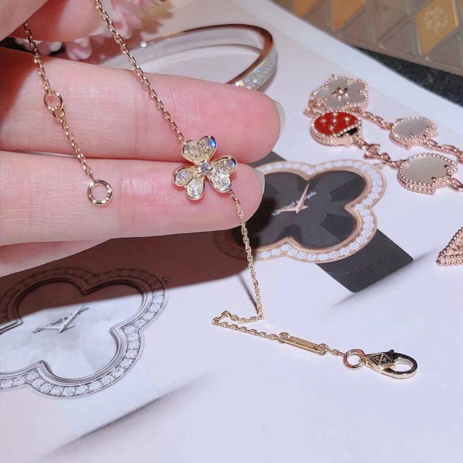 [Garvey ]FRIVOLE GOLD FLOWER DIAMOND BRACELET