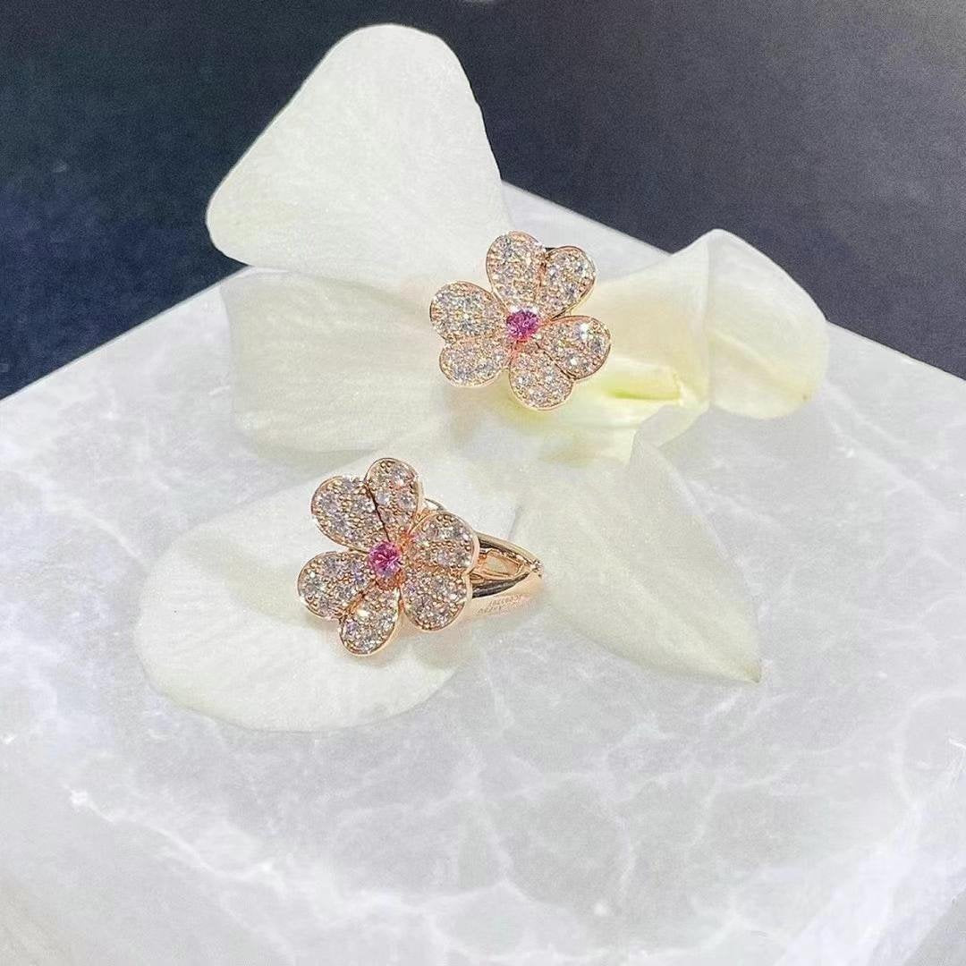 [Garvey ]FRIVOLE PINK GOLD FLOWER DIAMOND EARRINGS